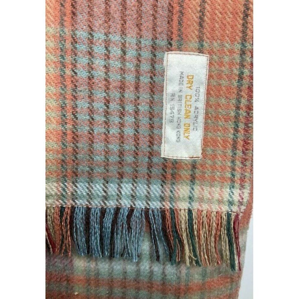 π
ΊVINTAGE British Hong Kong Plaid Scarf Fall/Winter great colors - Picture 2 of 4